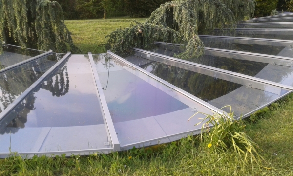 Hidden roof canopy