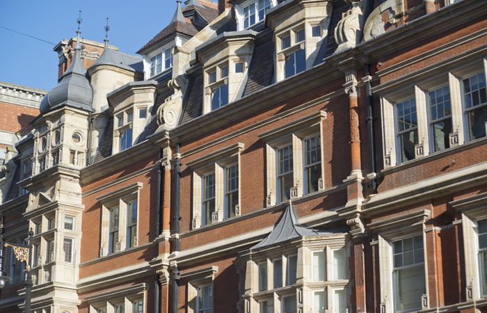 Apex Cast Iron/Cast Iron Guttering